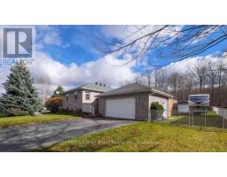 18 WALKER WAY, south bruce peninsula, Ontario