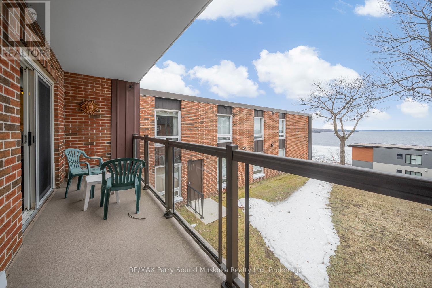 205 - 100 Beaconview Heights, Parry Sound, Ontario  P2A 2E1 - Photo 30 - X12068545