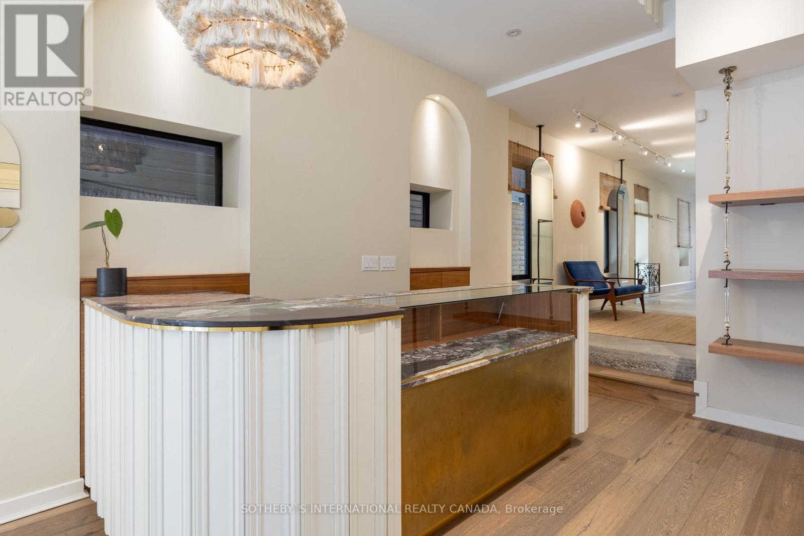 872 College Street, Toronto (Trinity-Bellwoods), Ontario  M6H 1A3 - Photo 8 - C12068430