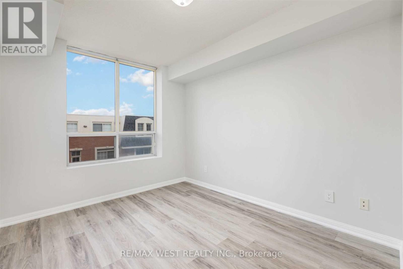420 - 1000 King Street W, Toronto, Ontario  M6K 3N1 - Photo 7 - C12068480