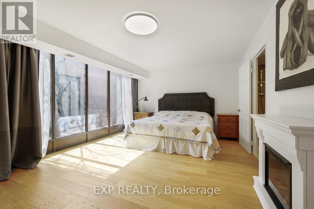 72 Granby Street, Toronto, Ontario  M5B 2J5 - Photo 20 - C12068579