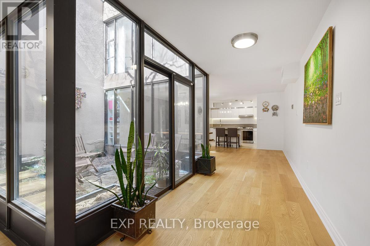 Property at 72 GRANBY STREET image 4