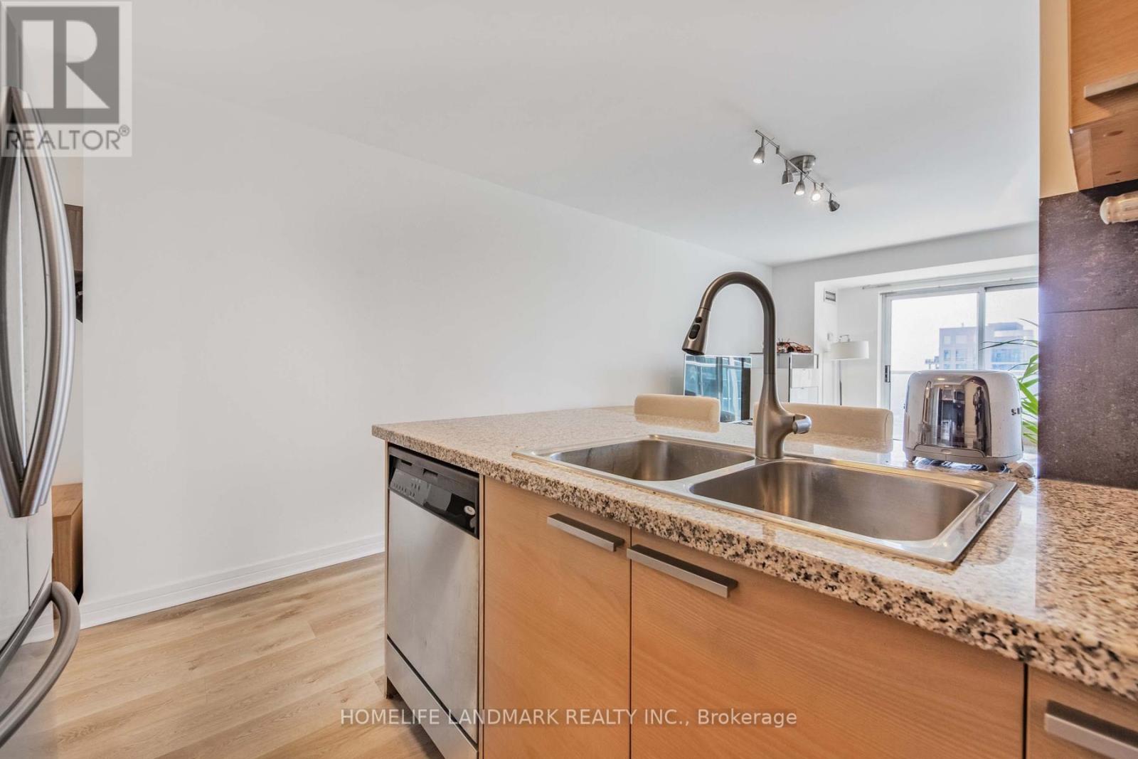 Lph04 - 16 Harrison Garden Boulevard, Toronto (Willowdale East), Ontario  M2N 7J6 - Photo 12 - C12068599
