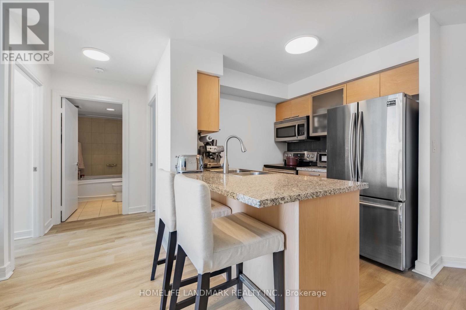 Lph04 - 16 Harrison Garden Boulevard, Toronto (Willowdale East), Ontario  M2N 7J6 - Photo 13 - C12068599