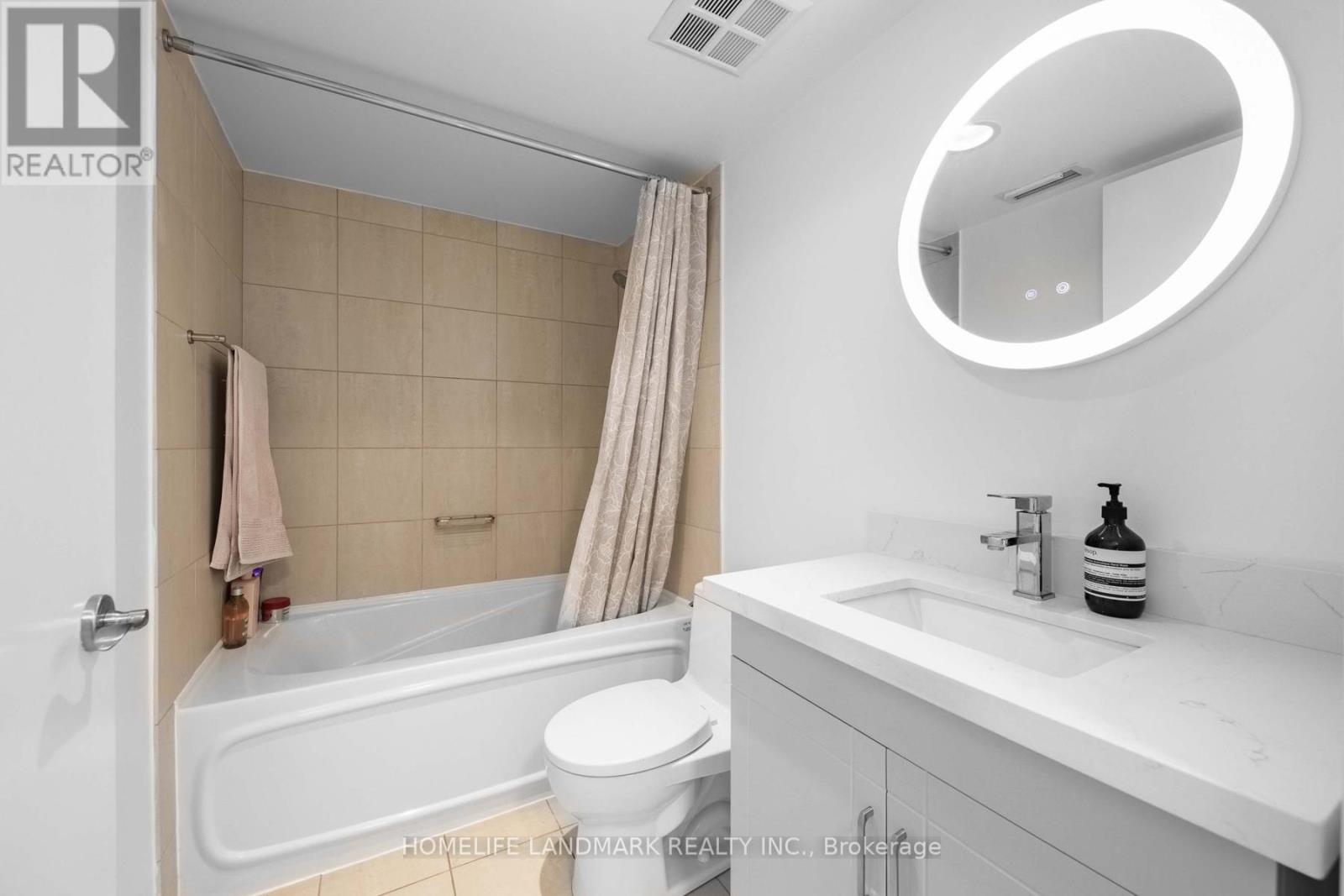 Lph04 - 16 Harrison Garden Boulevard, Toronto (Willowdale East), Ontario  M2N 7J6 - Photo 18 - C12068599