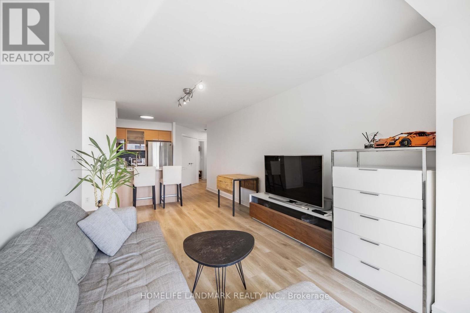 Lph04 - 16 Harrison Garden Boulevard, Toronto (Willowdale East), Ontario  M2N 7J6 - Photo 9 - C12068599