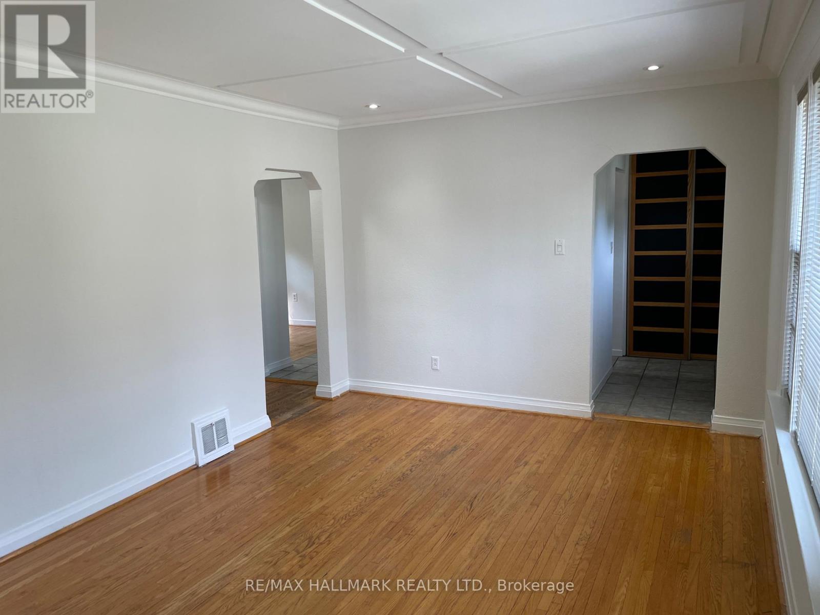 Property at 209 HOMEWOOD AVENUE image 5