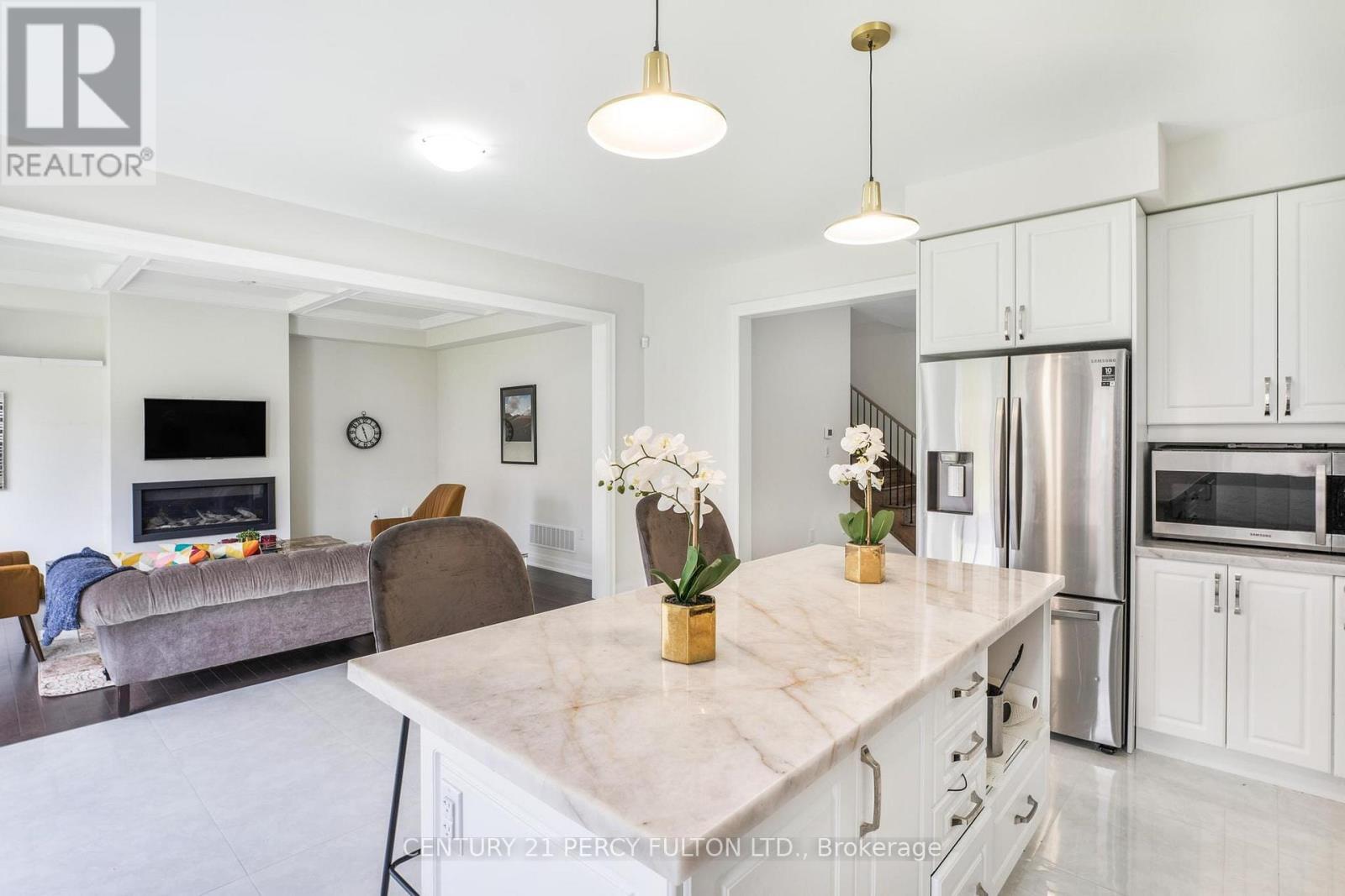 Property at 343 NORTHGLEN BOULEVARD W image 1