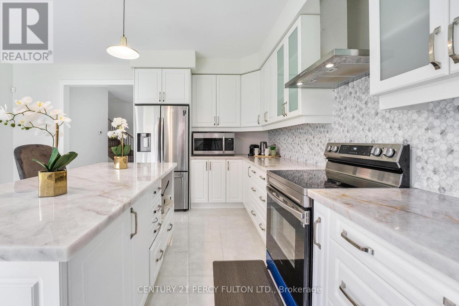 Property at 343 NORTHGLEN BOULEVARD W image 2