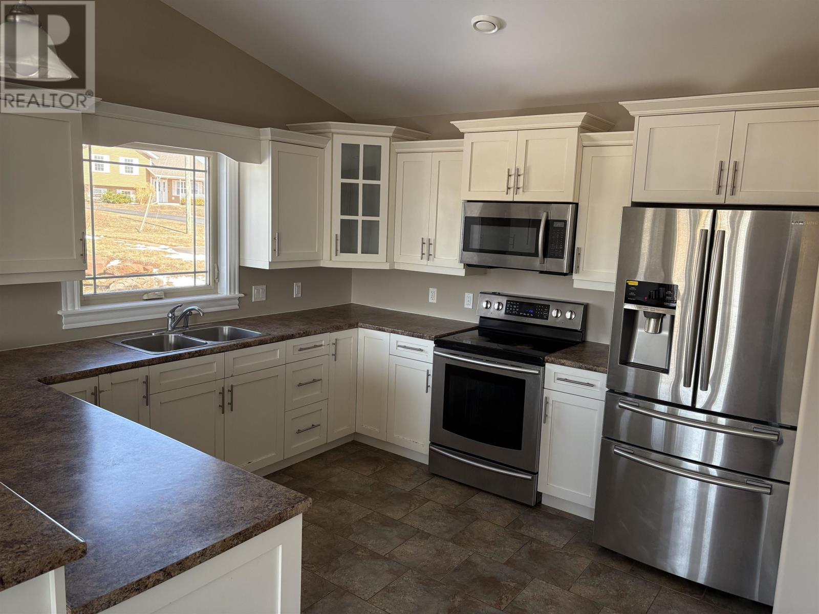 Property at 11 Mutch Crescent image 5