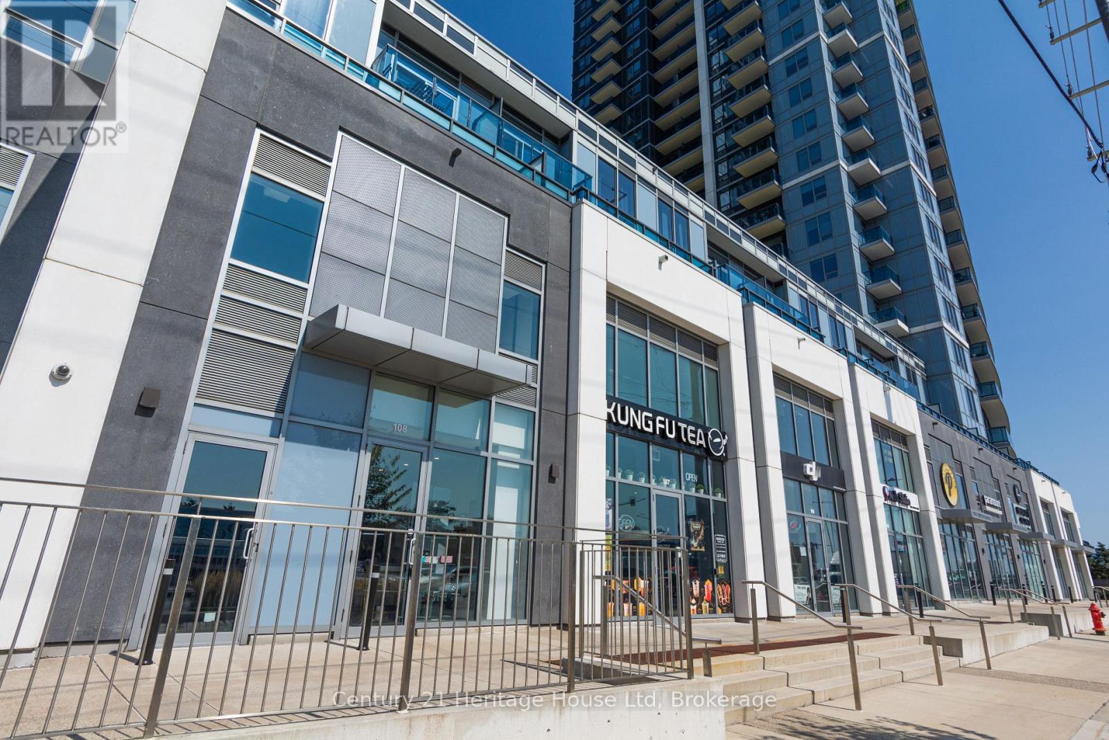 2304 - 3600 Highway 7 Highway, Vaughan, Ontario  L4L 0G7 - Photo 2 - N12041048