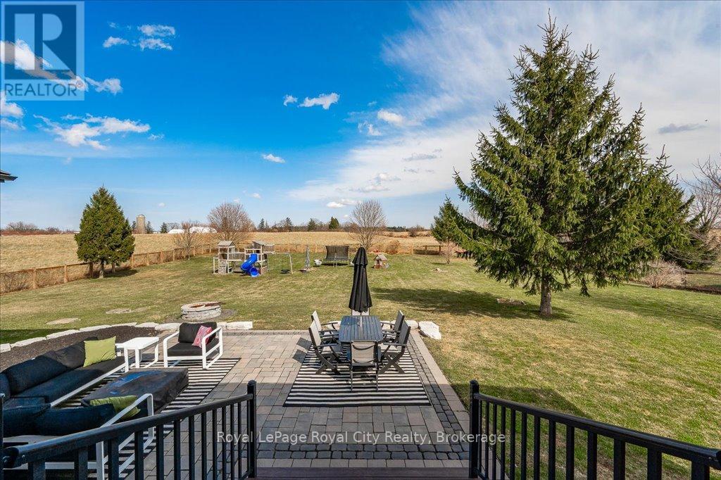 4663 Wellington 35 Road, Puslinch, Ontario  N1H 6J3 - Photo 42 - X12067129