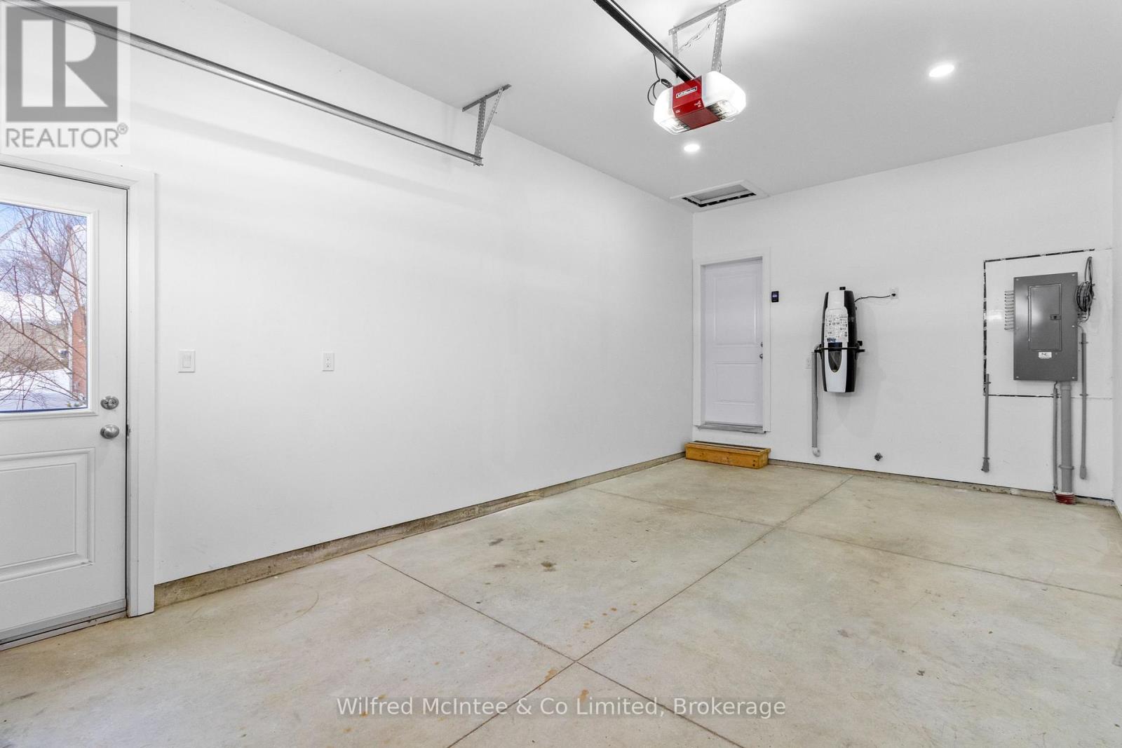 553 Hilker Street, Saugeen Shores, Ontario  N0H 2C4 - Photo 48 - X12067920