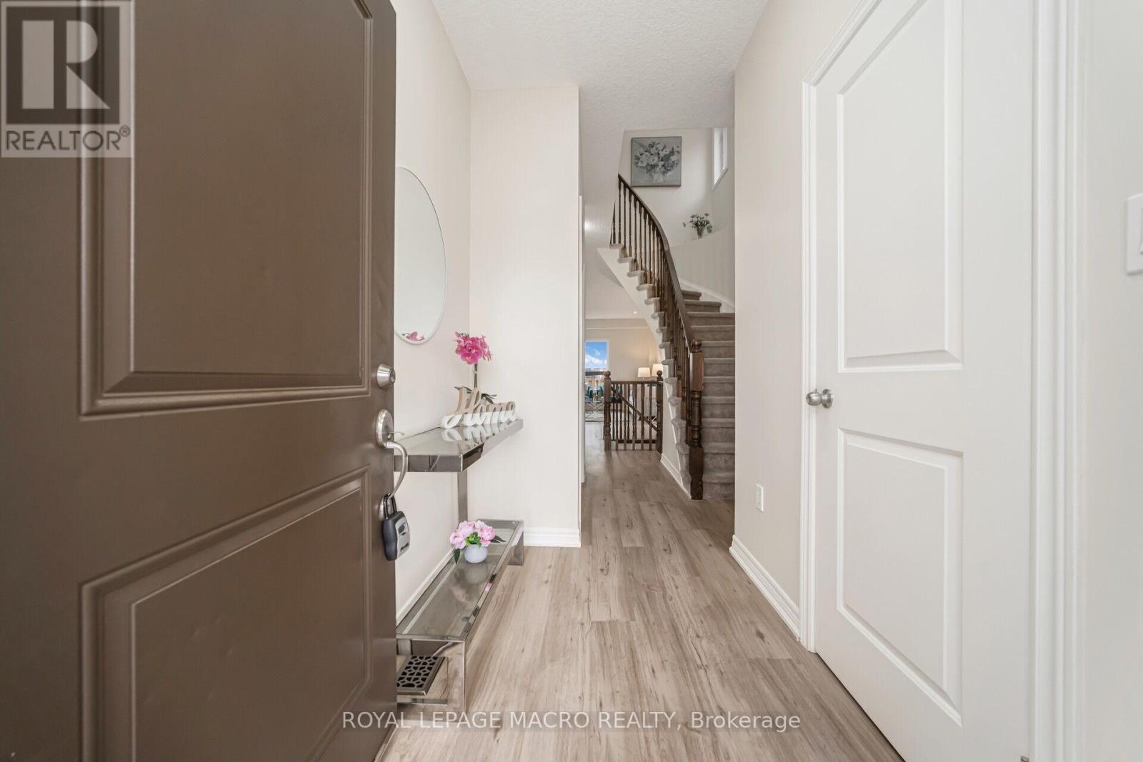 Property at 57 REDCEDAR CRESCENT S image 5