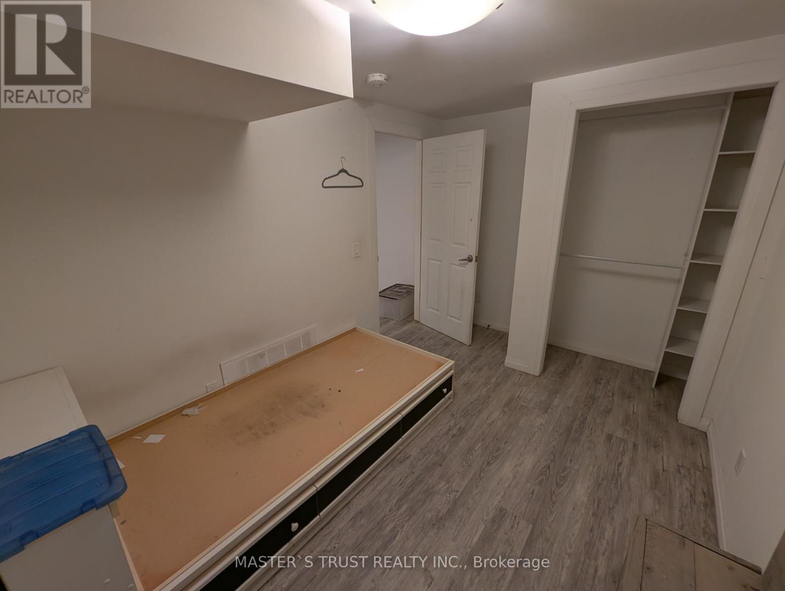 358 John Street N, Hamilton, Ontario  L8L 4R1 - Photo 10 - X12068595