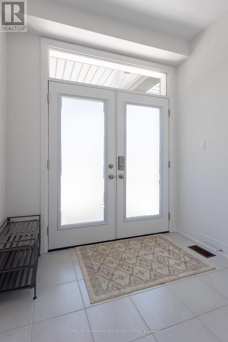 Property at 20 PADDINGTON GROVE E image 3