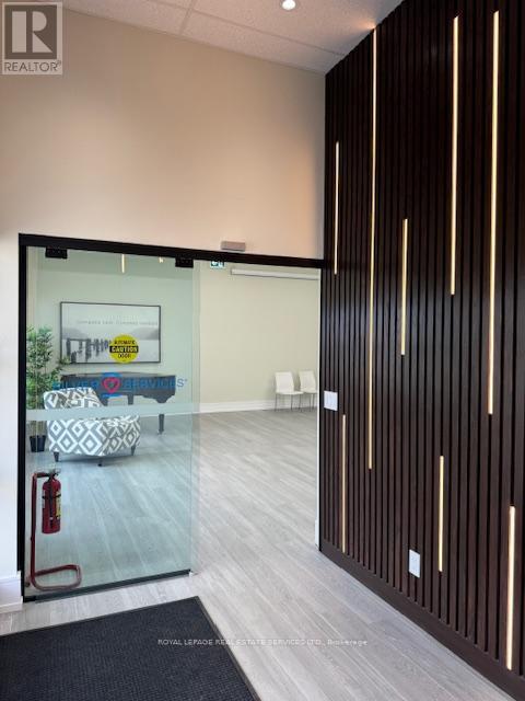 24 - 5155 Spectrum Way, Mississauga, Ontario  L4W 5A1 - Photo 2 - W12068582