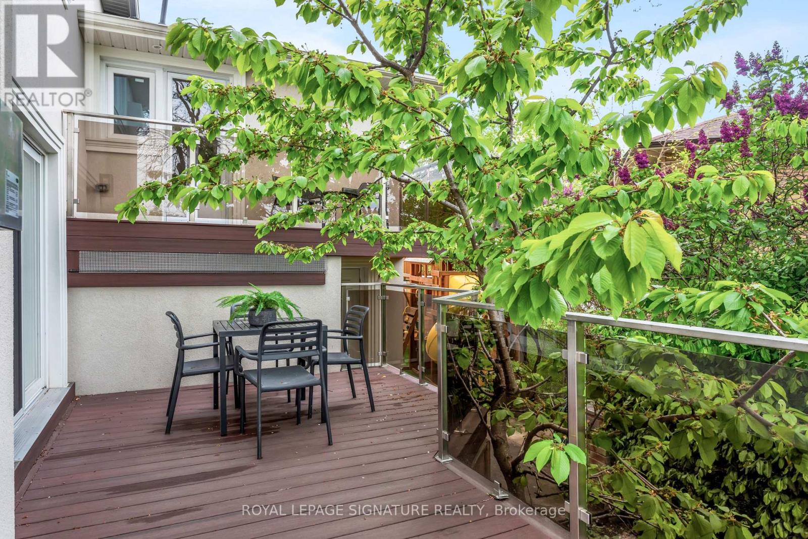 130 Saturn Road, Toronto (Markland Wood), Ontario  M9C 2S6 - Photo 18 - W12068597