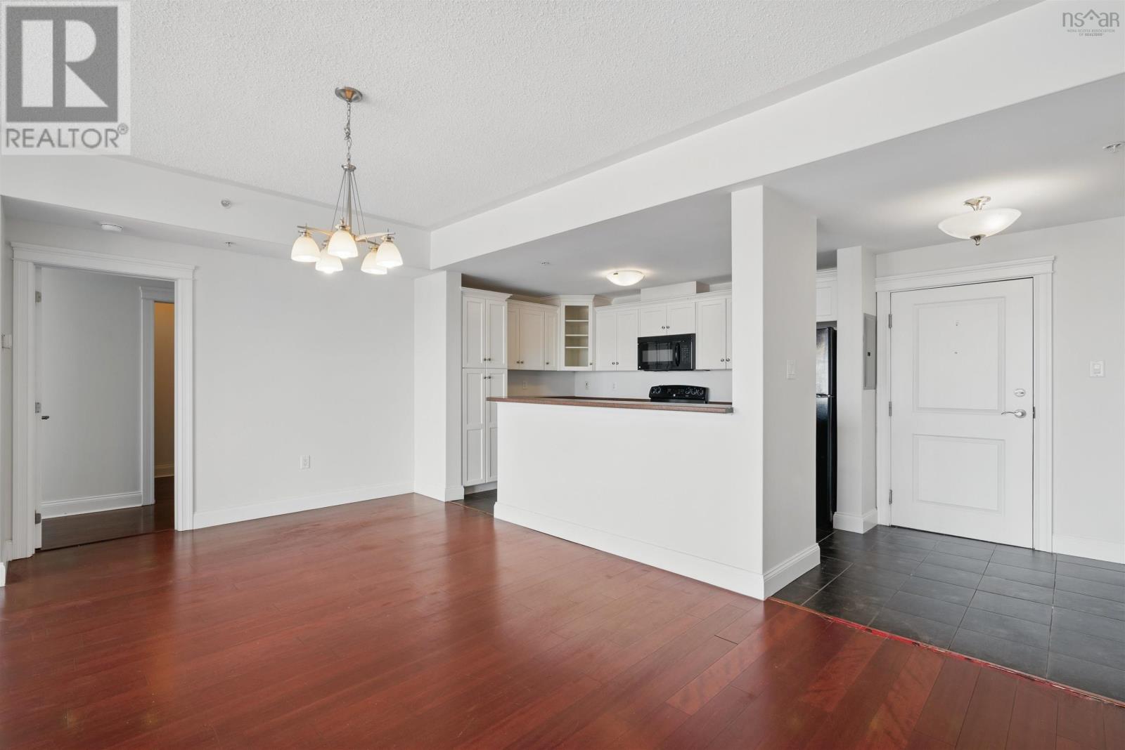 912 60 Walter Havill Drive, Halifax, Nova Scotia  B3N 0A9 - Photo 8 - 202506293