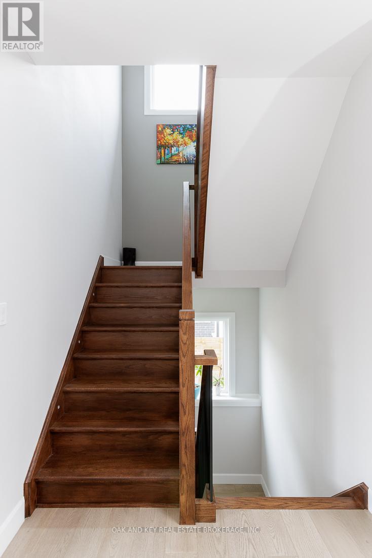 62 Crestview Drive, Middlesex Centre, Ontario  N0L 1R0 - Photo 17 - X12068732