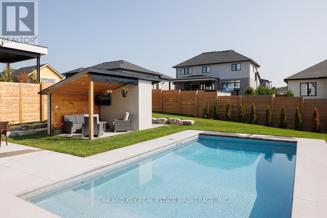 62 Crestview Drive, Middlesex Centre, Ontario  N0L 1R0 - Photo 47 - X12068732