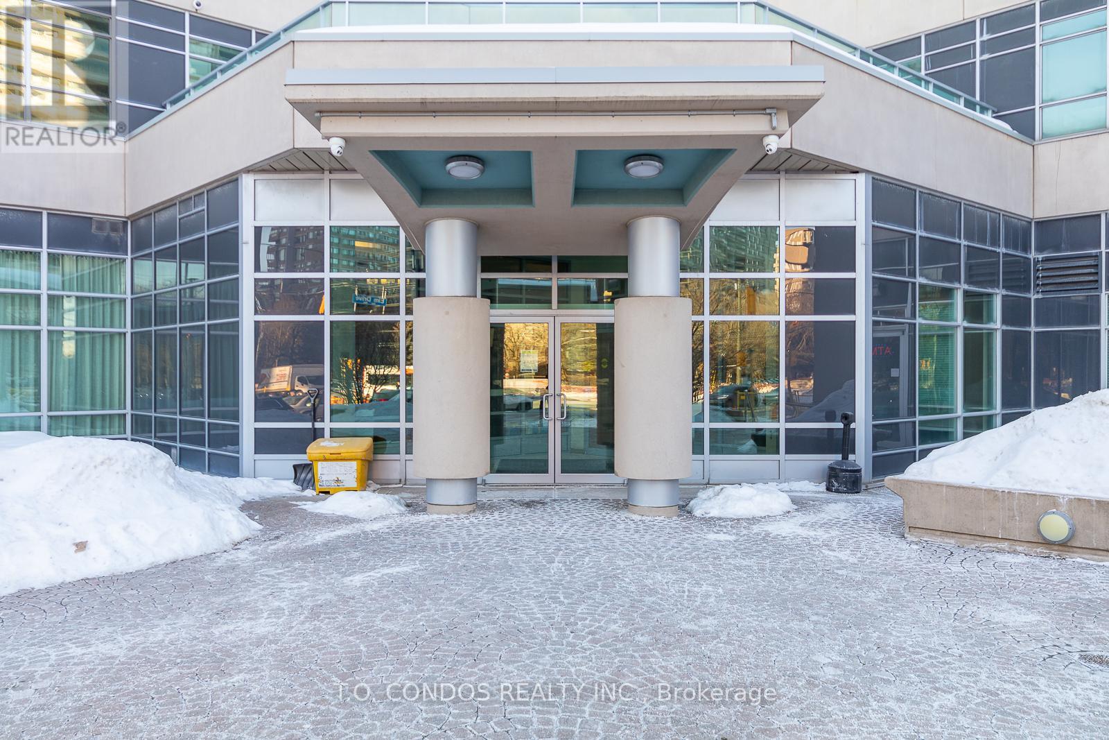 906 - 33 Elm Drive W, Mississauga, Ontario  L5B 4M2 - Photo 23 - W12068020