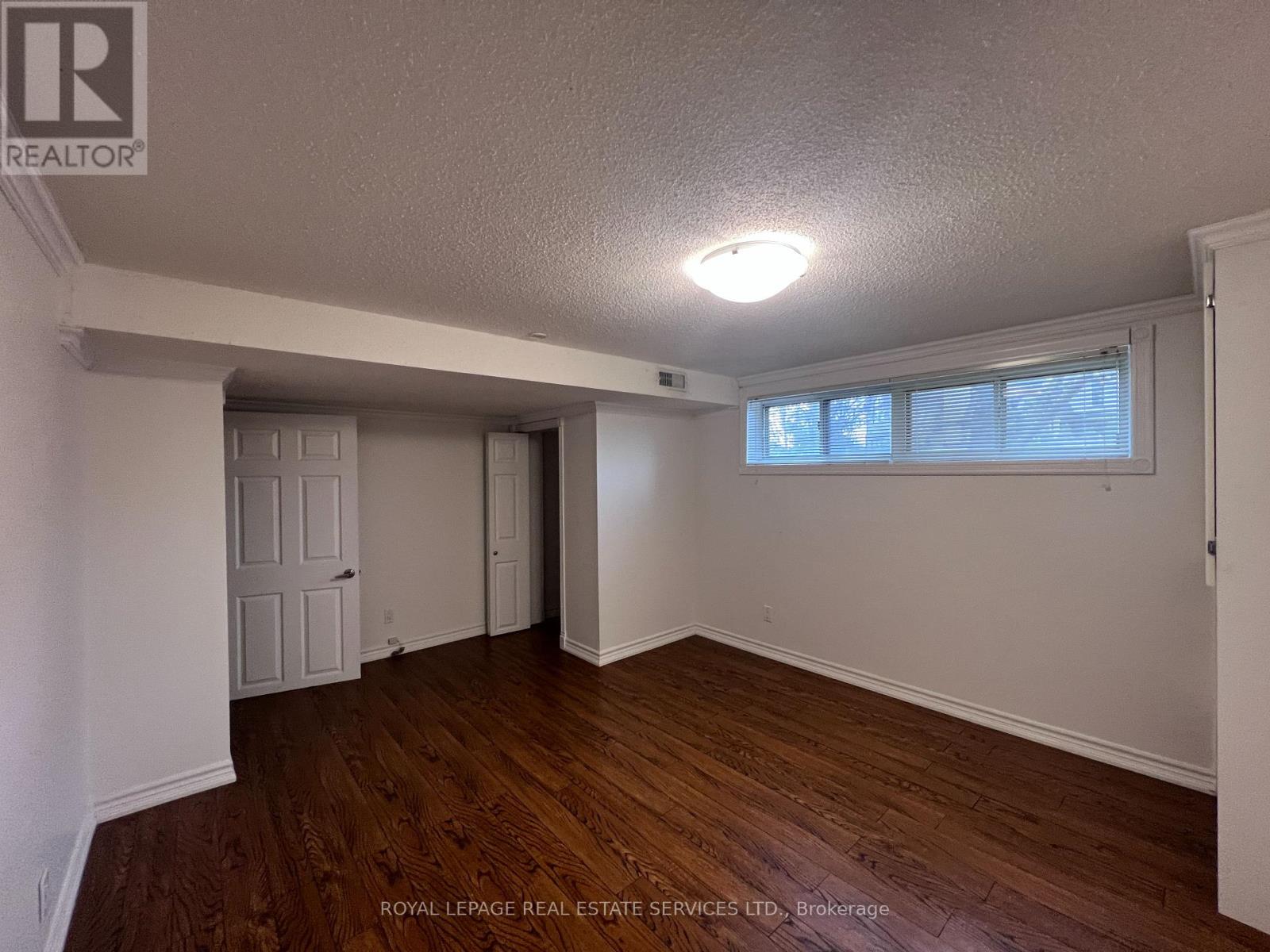 Basement - 553 Valley Drive, Oakville, Ontario  L6L 4L9 - Photo 4 - W12057175
