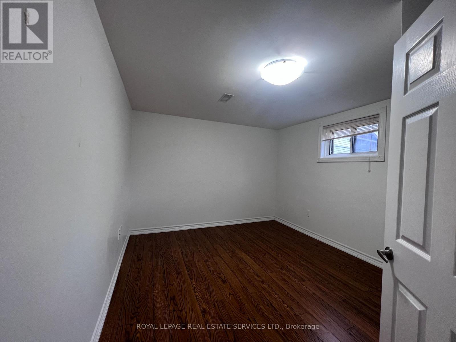 Basement - 553 Valley Drive, Oakville, Ontario  L6L 4L9 - Photo 6 - W12057175