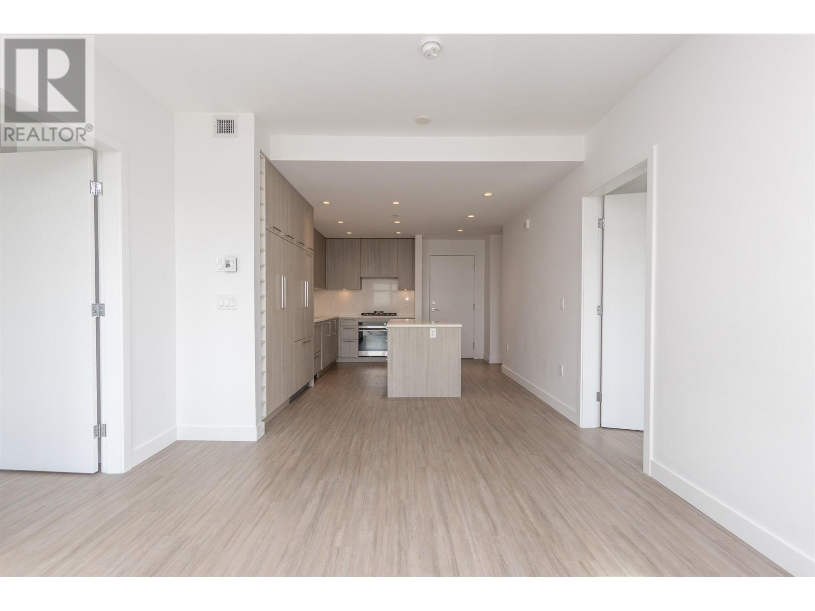 406 733 E 3rd Street, North Vancouver, British Columbia  V7L 1G8 - Photo 8 - R2986960