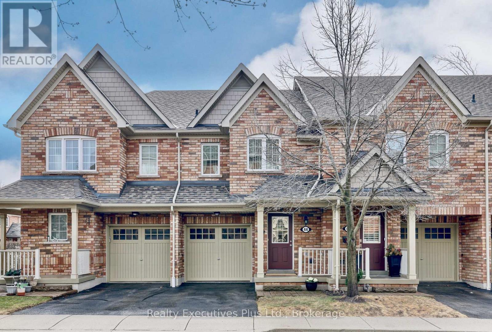 Property at 44 - 233 DUSKYWING WAY image 1