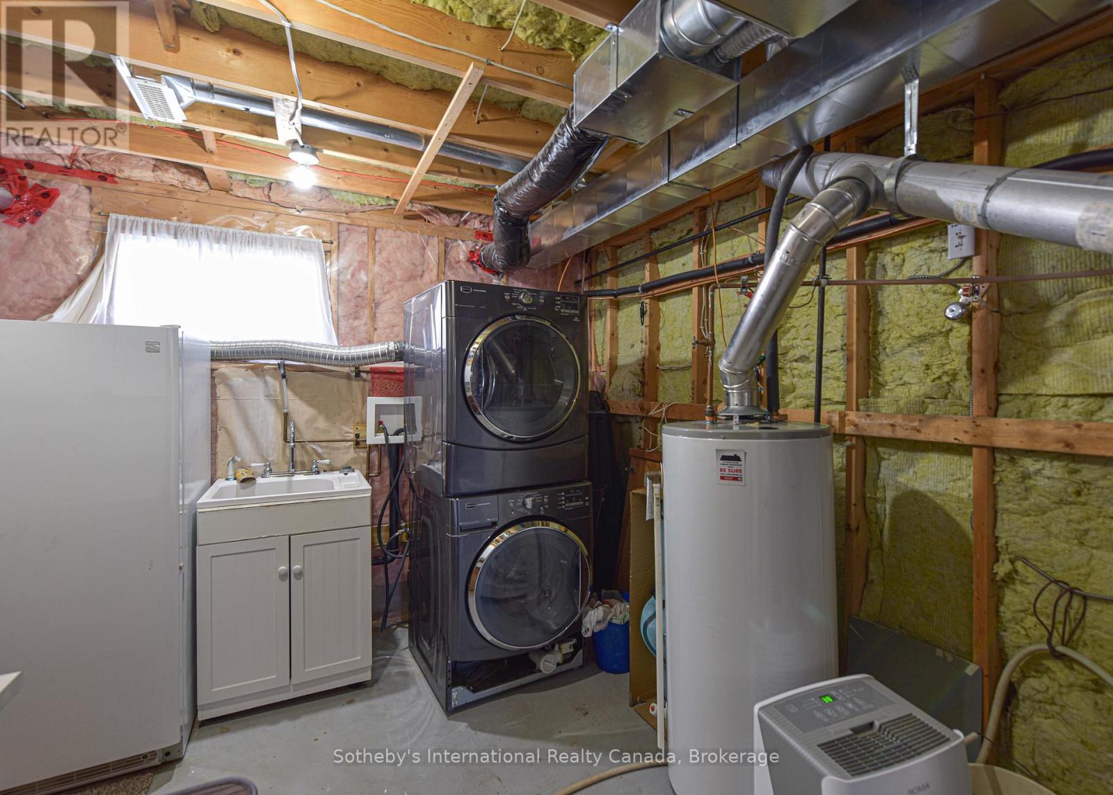 66 Calverley Street, Orillia, Ontario  L3V 3T6 - Photo 27 - S12068662