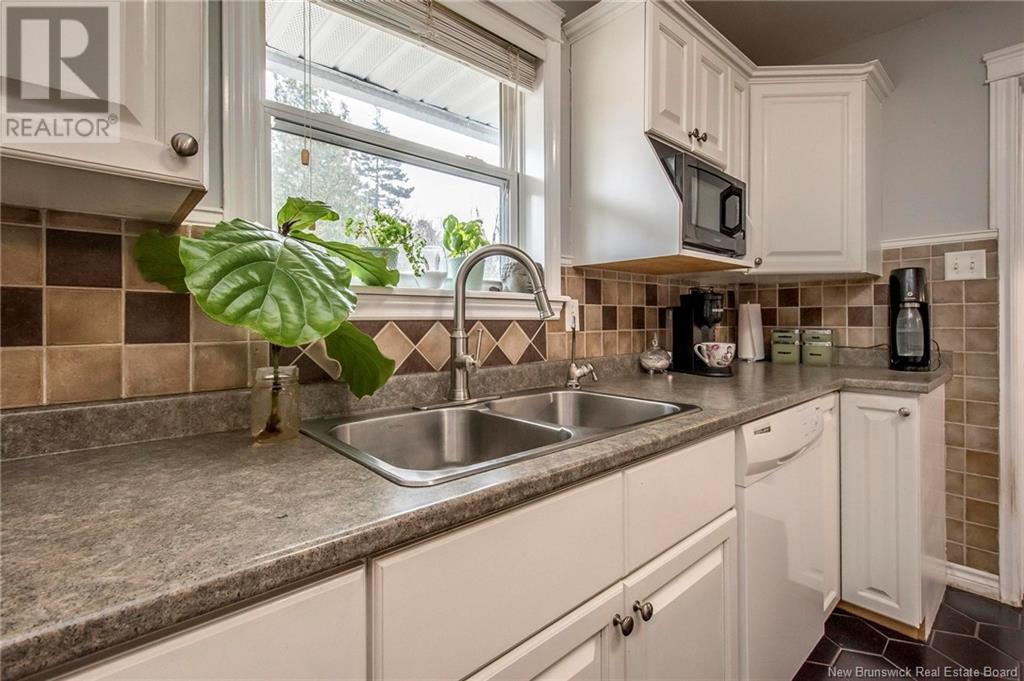 10 Queensbury Drive, Quispamsis, New Brunswick  E2E 5B5 - Photo 10 - NB115782