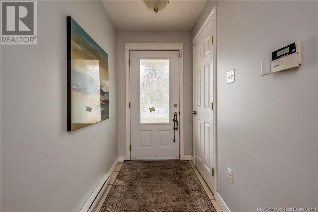 Property at 10 Queensbury Drive image 2