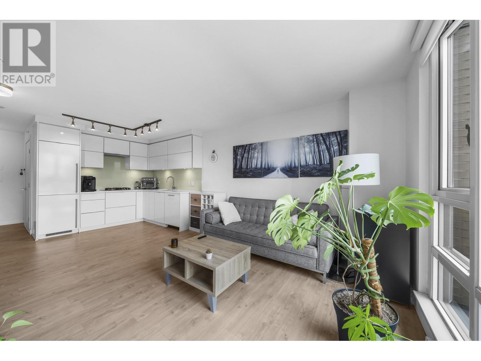 210 238 W Broadway, Vancouver, British Columbia  V5Y 0L2 - Photo 4 - R2987437