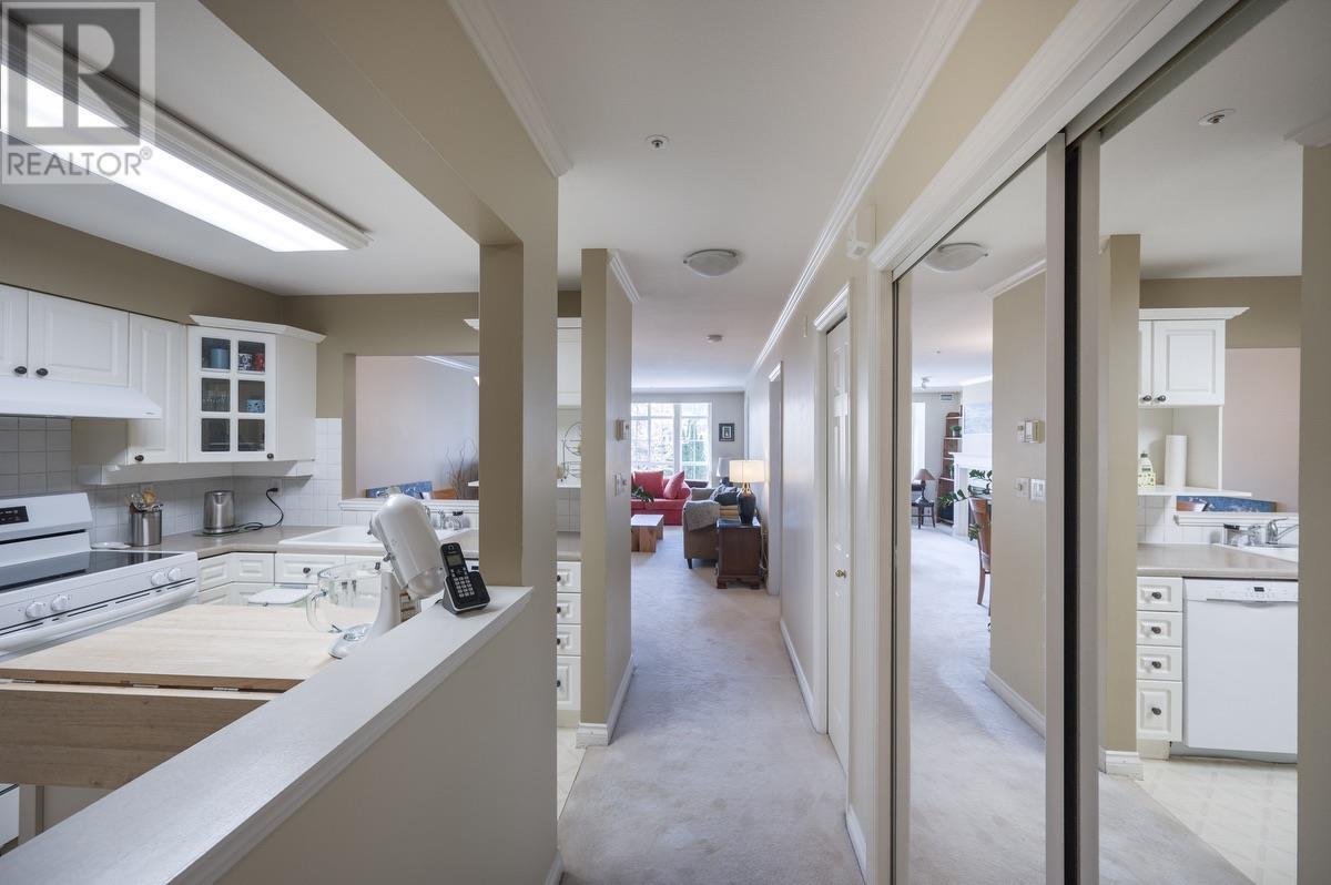 203 1010 W 42nd Avenue, Vancouver, British Columbia  V6M 2A8 - Photo 13 - R2987468