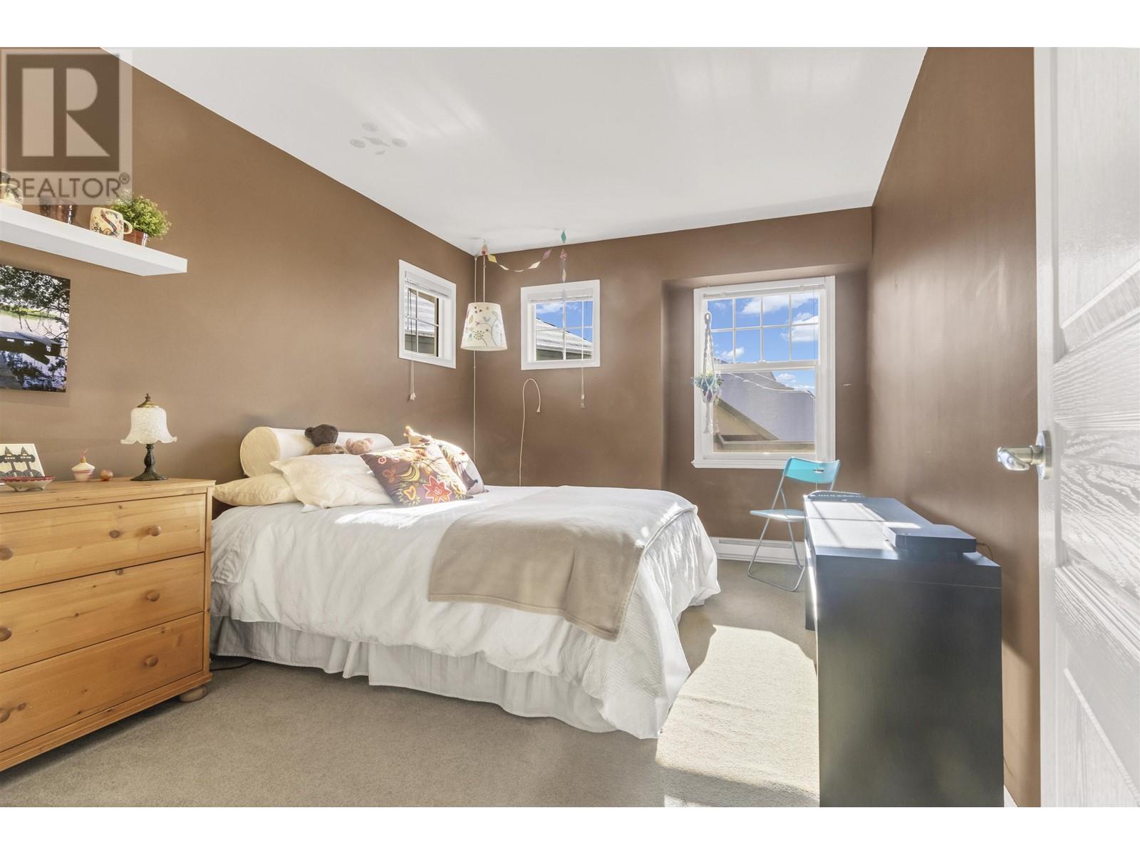 1705 Arbutus Place, Coquitlam, British Columbia  V3E 3K2 - Photo 35 - R2987465