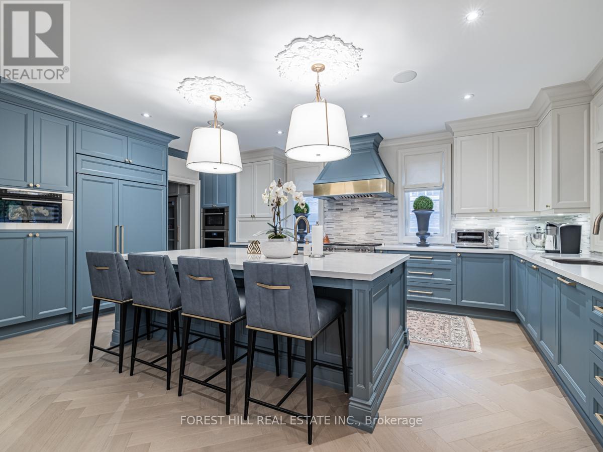 17 Hillholm Road, Toronto (Forest Hill South), Ontario  M5P 1M1 - Photo 10 - C12068686