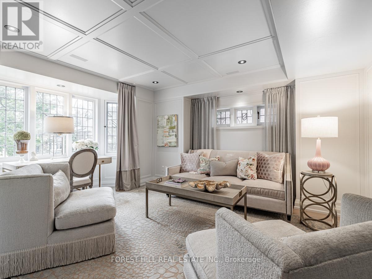 17 Hillholm Road, Toronto (Forest Hill South), Ontario  M5P 1M1 - Photo 7 - C12068686