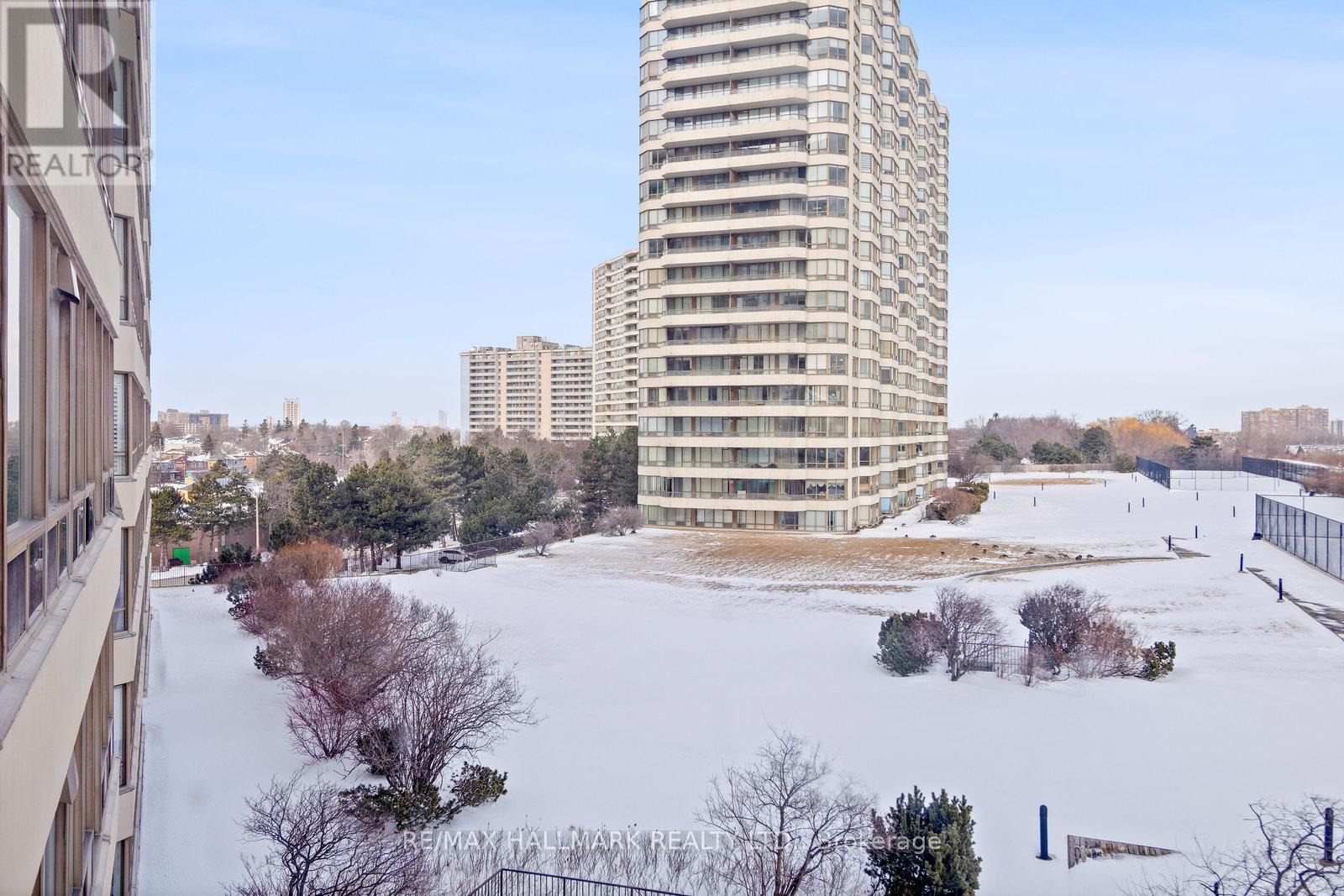 688 - 1 Greystone Walk Drive, Toronto, Ontario  M1K 5J3 - Photo 24 - E12068679