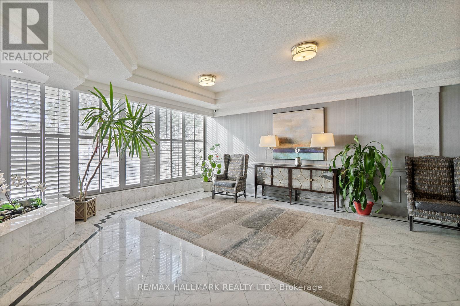 688 - 1 Greystone Walk Drive, Toronto, Ontario  M1K 5J3 - Photo 3 - E12068679