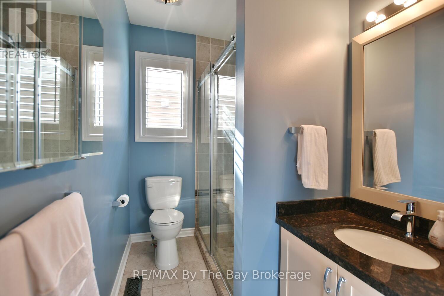 16 Clubhouse Drive, Collingwood, Ontario  L9Y 4Z6 - Photo 15 - S12068215