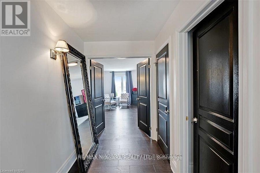 6618 Flora Court, Niagara Falls, Ontario  L2H 0A8 - Photo 13 - X12030038