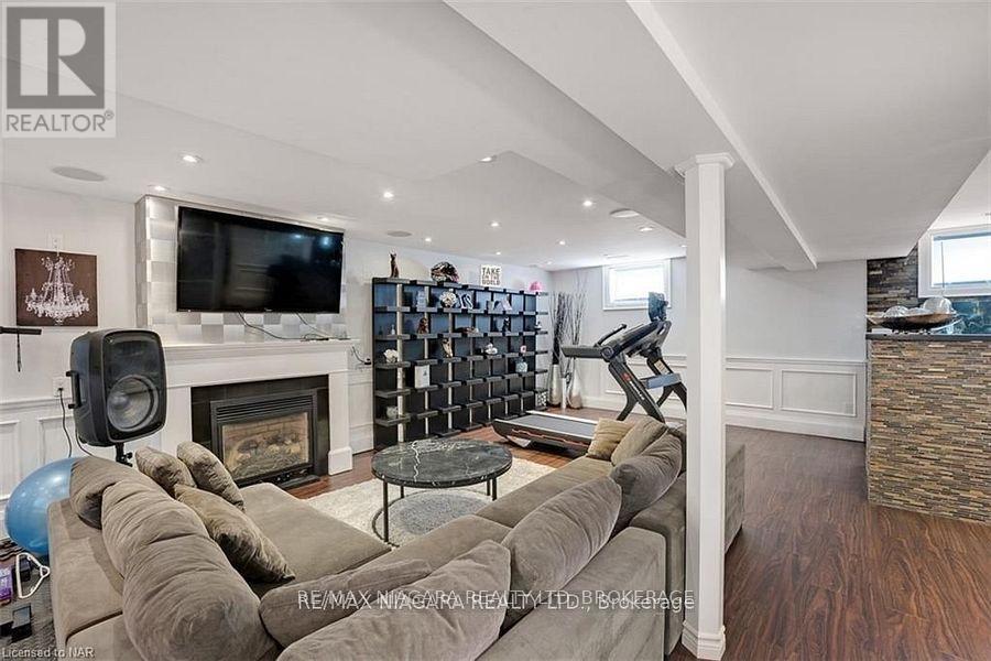 6618 Flora Court, Niagara Falls, Ontario  L2H 0A8 - Photo 27 - X12030038