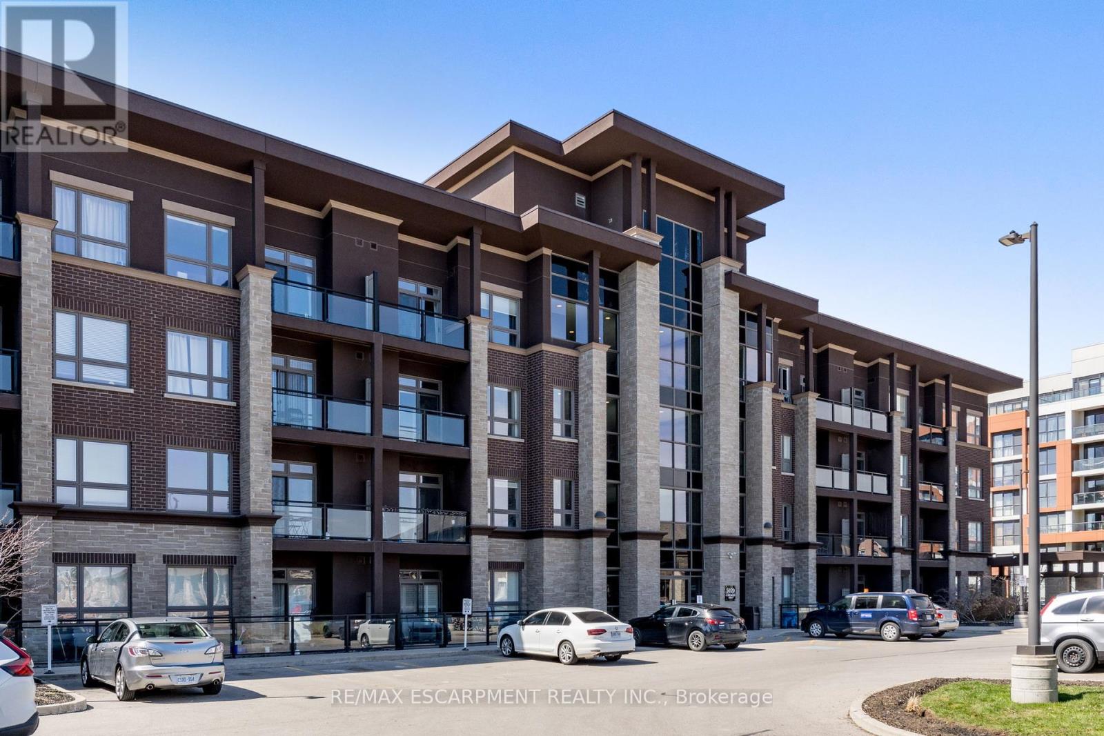 Property at 301 - 5020 CORPORATE DRIVE image 2