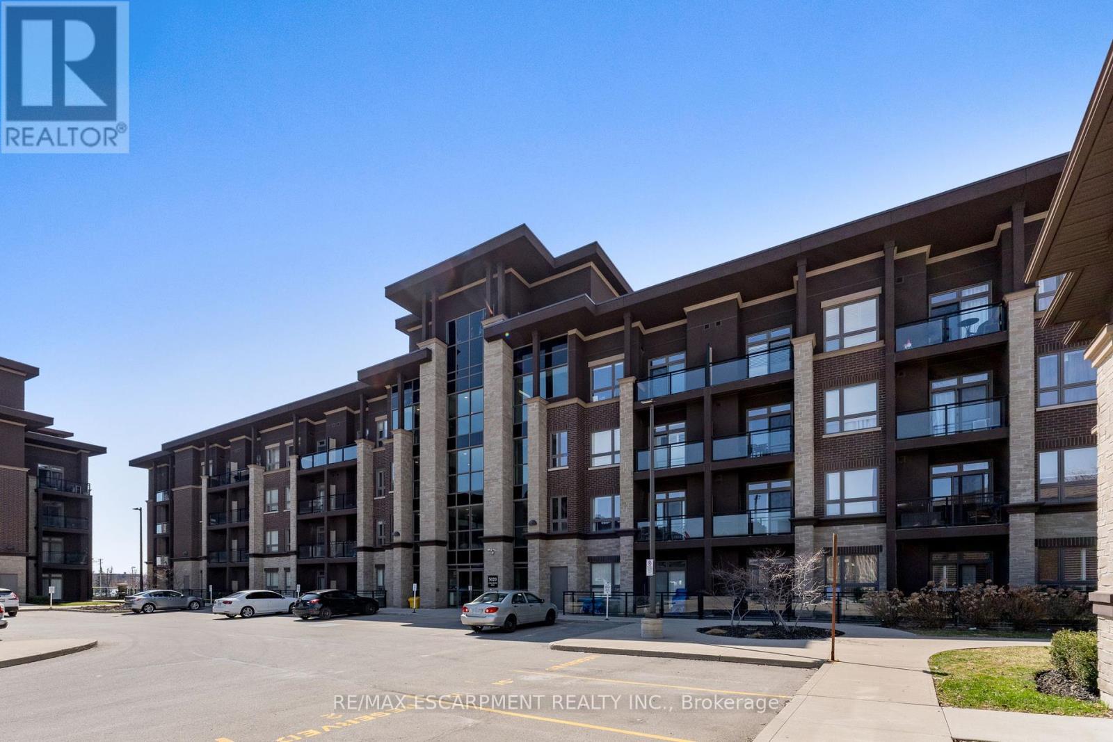 Property at 301 - 5020 CORPORATE DRIVE image 3