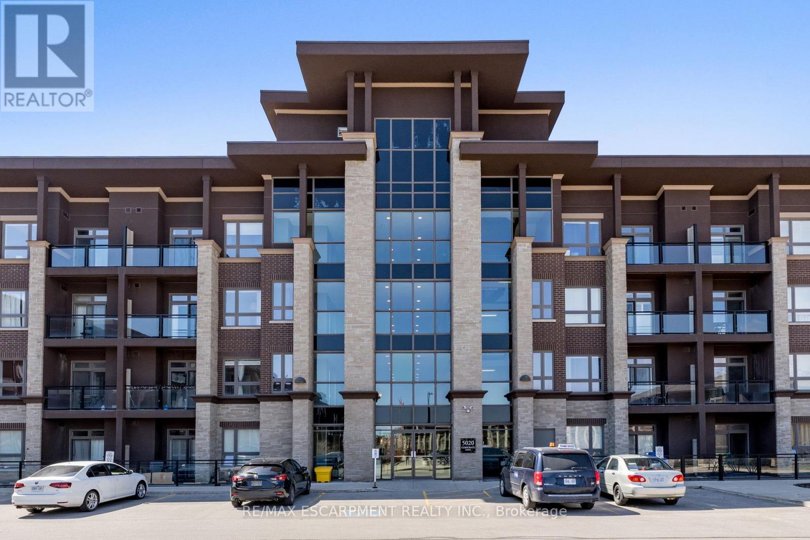 Property at 301 - 5020 CORPORATE DRIVE image 4