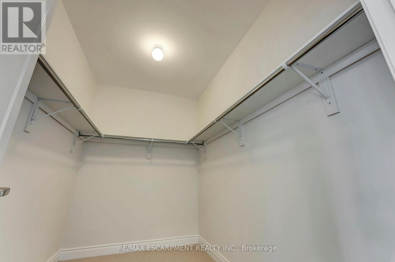 3109 Perkins Way, Oakville, Ontario  L6H 7G1 - Photo 26 - W12068723