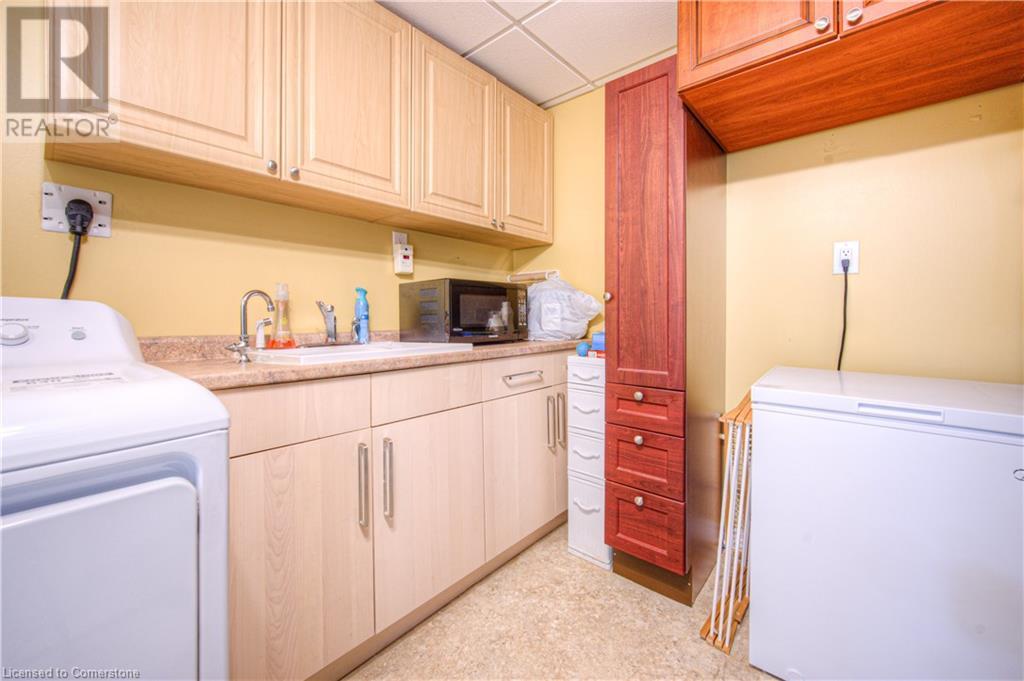 309 Christopher Drive, Cambridge, Ontario  N1P 1A1 - Photo 34 - 40714758