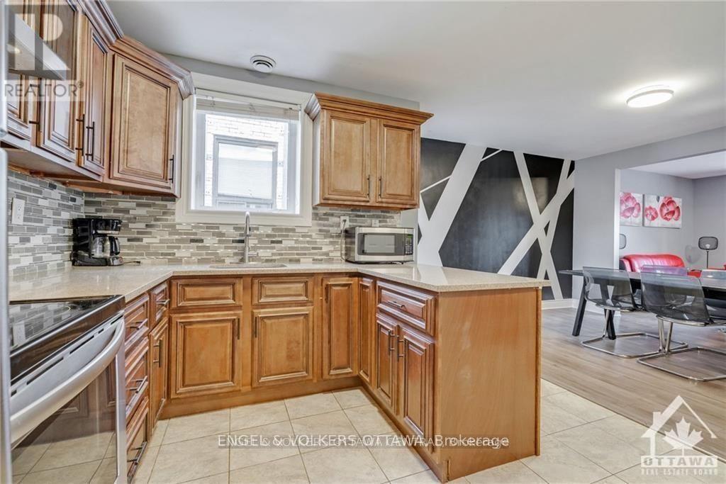 A - 462 Rideau Street, Ottawa, Ontario  K1N 5Z4 - Photo 3 - X12068775
