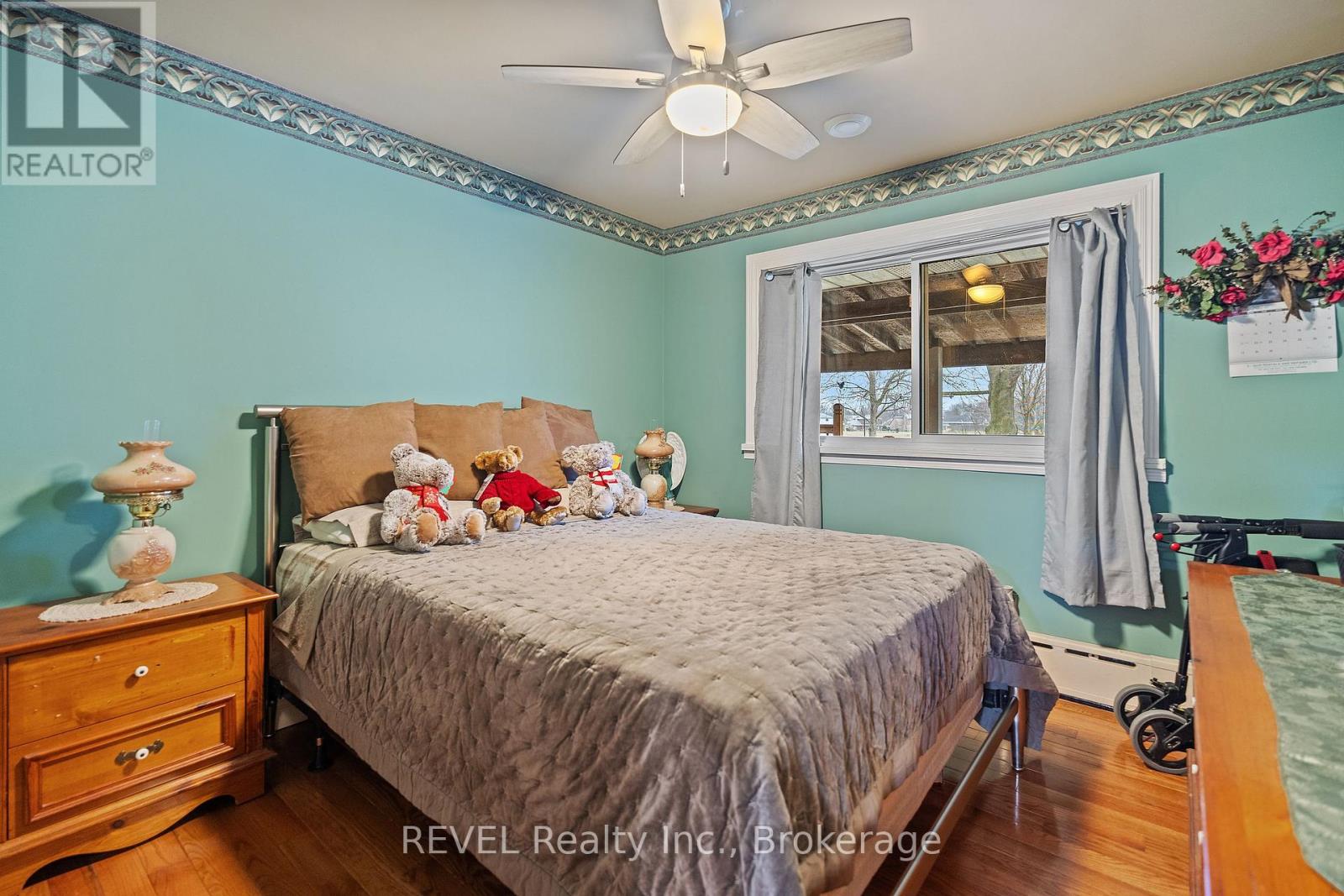 6398 Mountain Road, Niagara Falls (Stamford), Ontario  L2E 6S4 - Photo 19 - X12068864